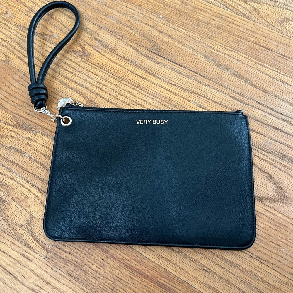 Loft wristlet